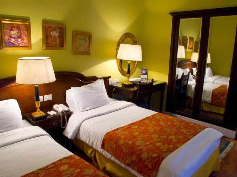 Back View Room