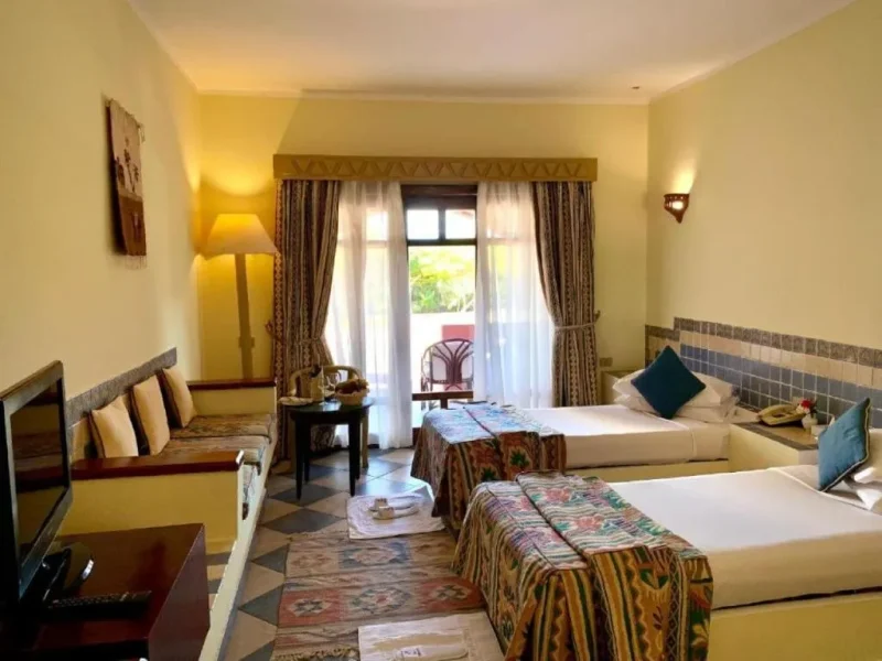 Standard Room with Garden View